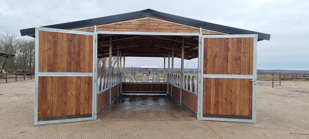 Futterraufe für Pferde ACTIVE 12 – 12 Fressplätze | Heuraufe mit Dach